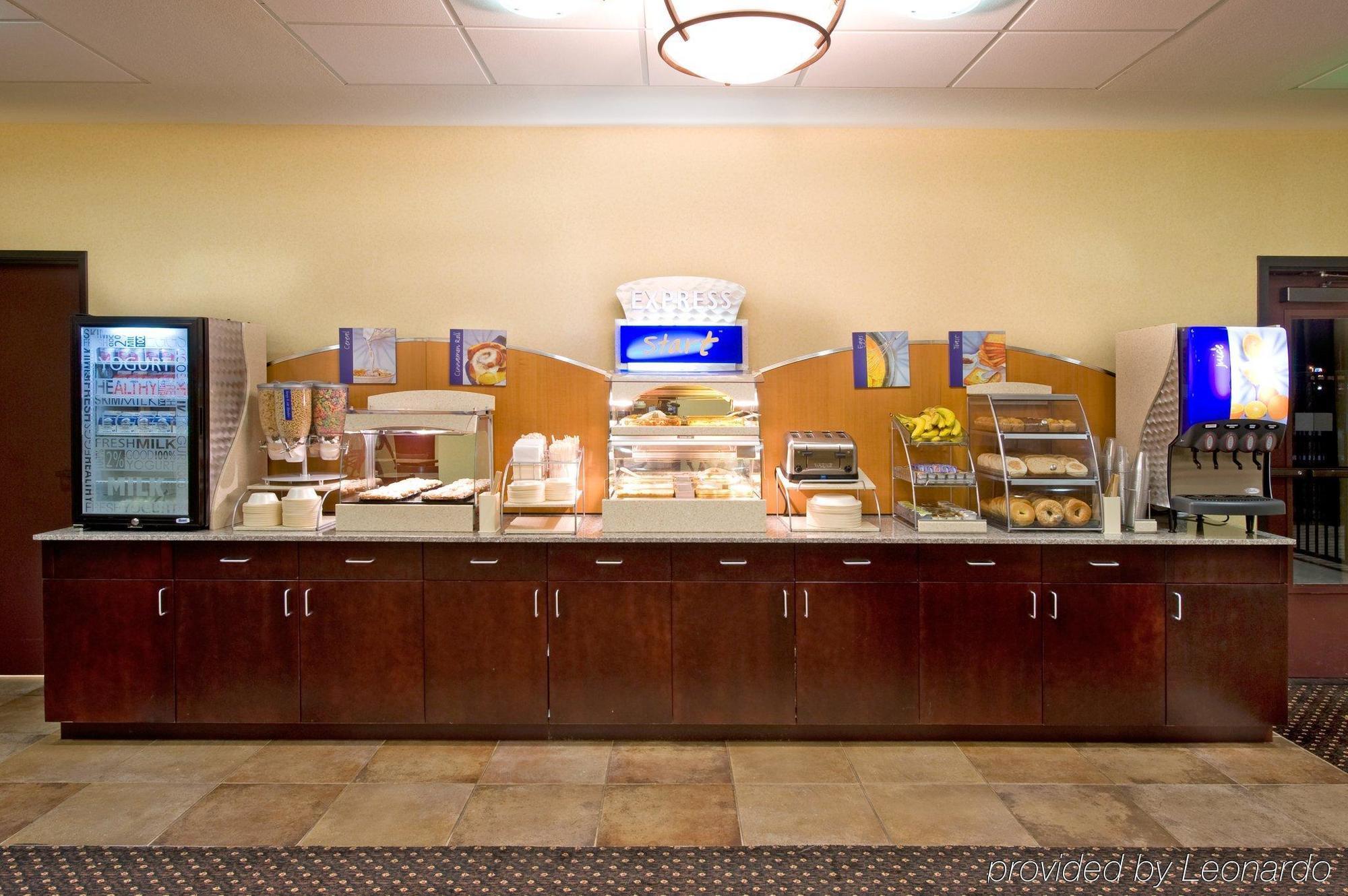 Holiday Inn Express & Suites Willcox Restaurant bilde